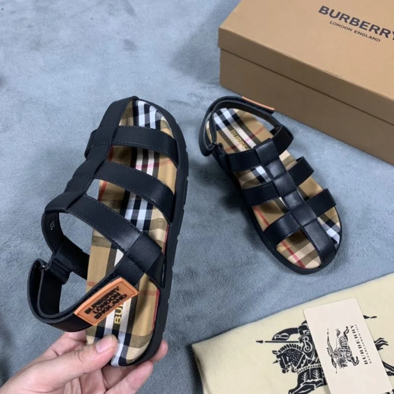 BURBERRY SHOES TechFriendly 29936