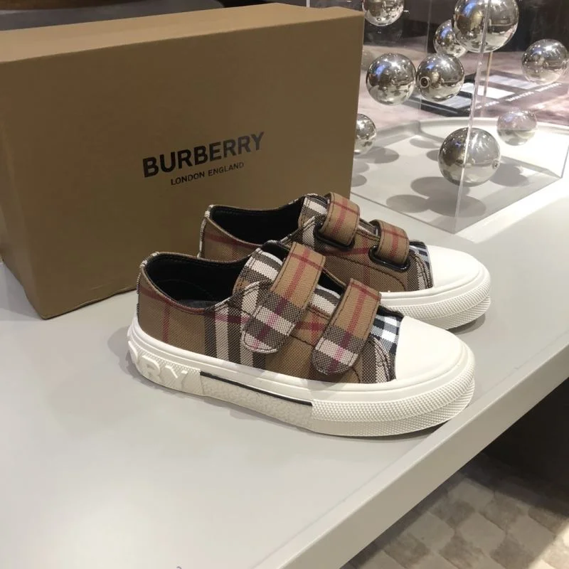 BURBERRY SHOES ComfortFit 29930