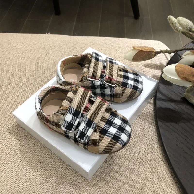 FastDry BURBERRY SHOES 29915