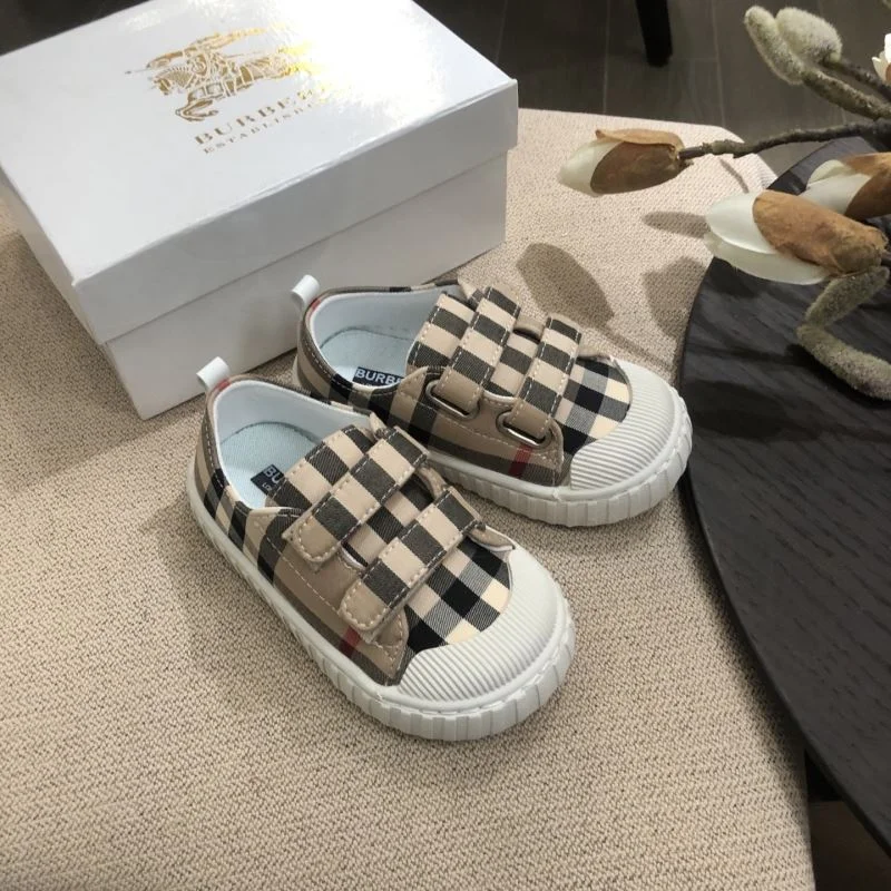 Stretchable BURBERRY SHOES 29912