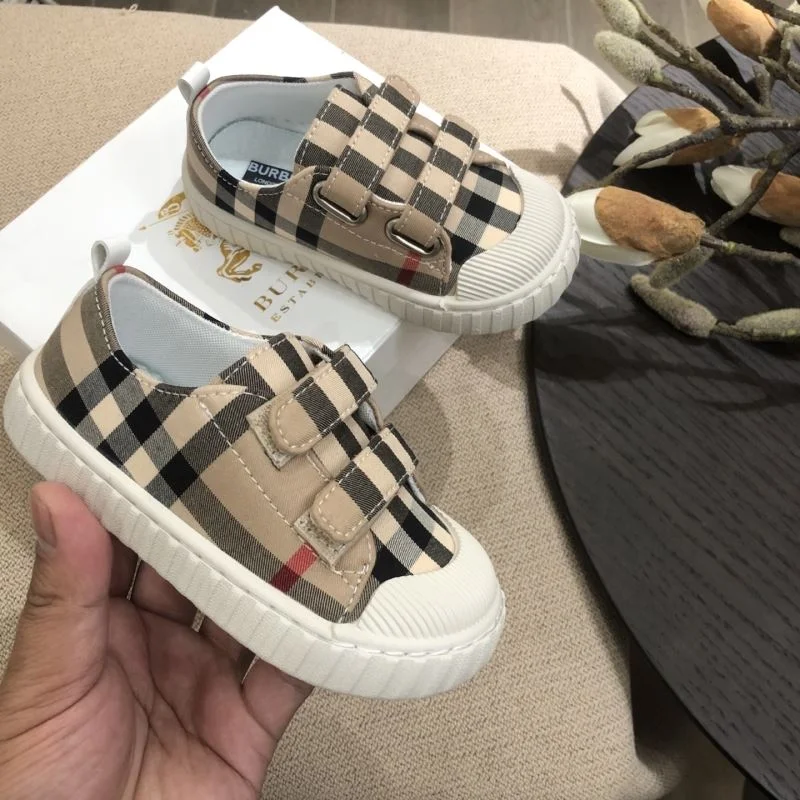 Stretchable BURBERRY SHOES 29912