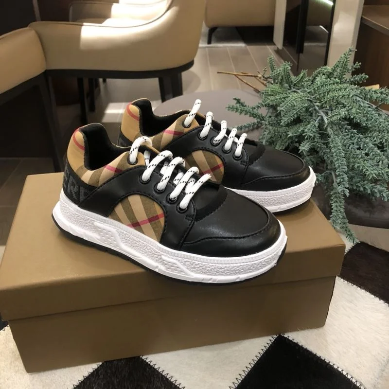 Chic BURBERRY SHOES 29910