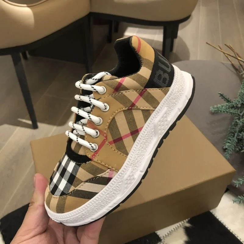 BURBERRY SHOES Neat 29908