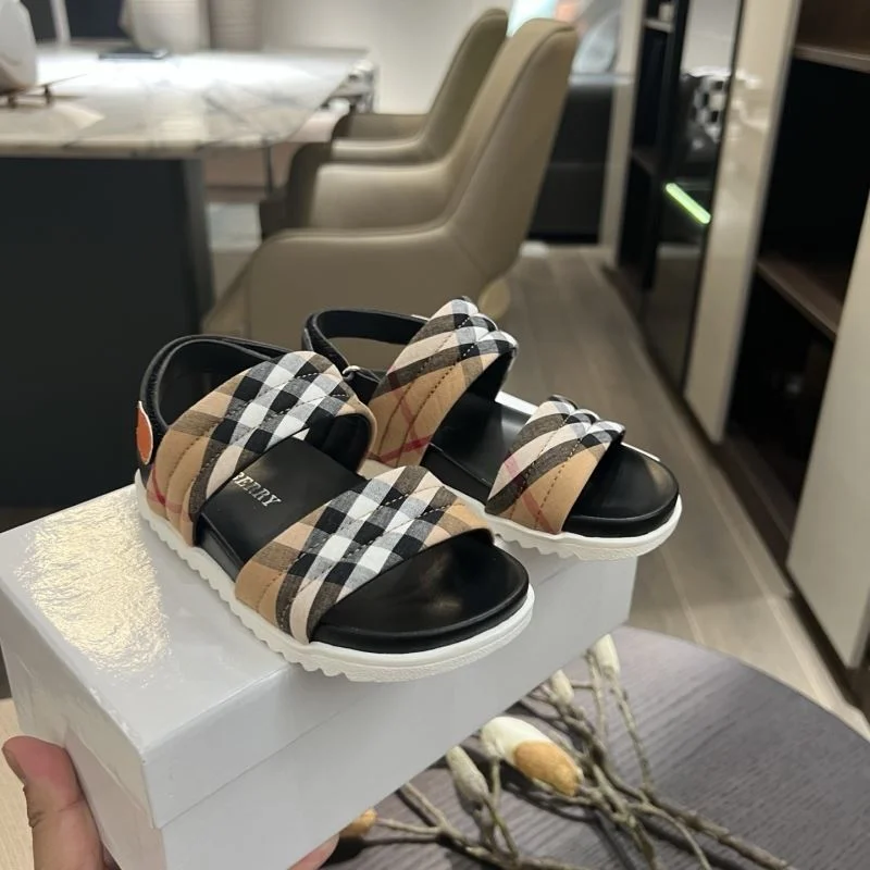 BURBERRY SHOES Contemporary 29903