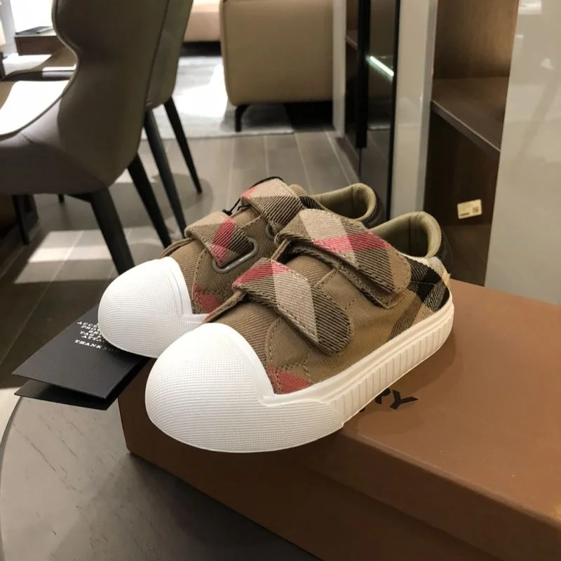Modern BURBERRY SHOES 29891