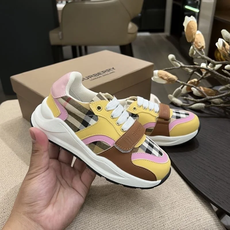 BURBERRY SHOES FastDry 29890