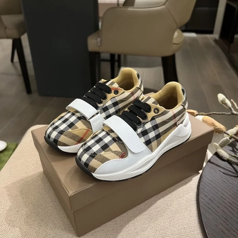 BURBERRY SHOES SoftTouch 29882