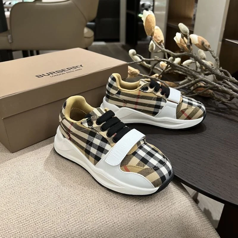 BURBERRY SHOES SoftTouch 29882