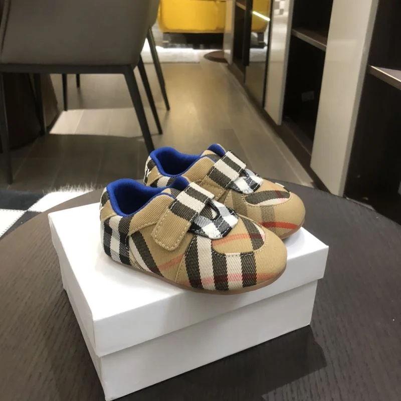 FreshLook BURBERRY SHOES 29874