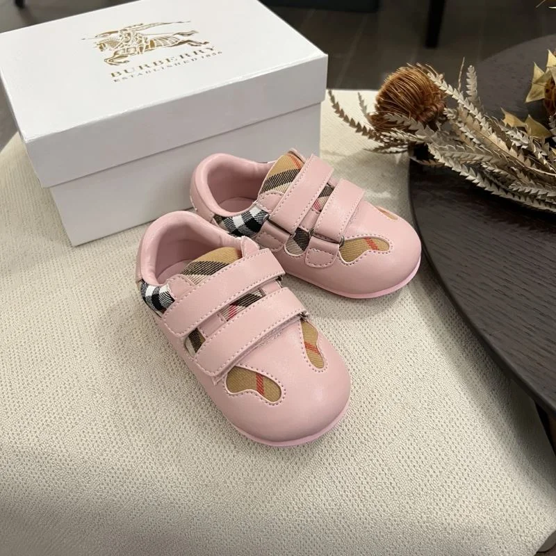 BURBERRY SHOES UrbanStyle 29871