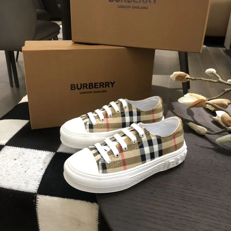 Resilient BURBERRY SHOES 29868