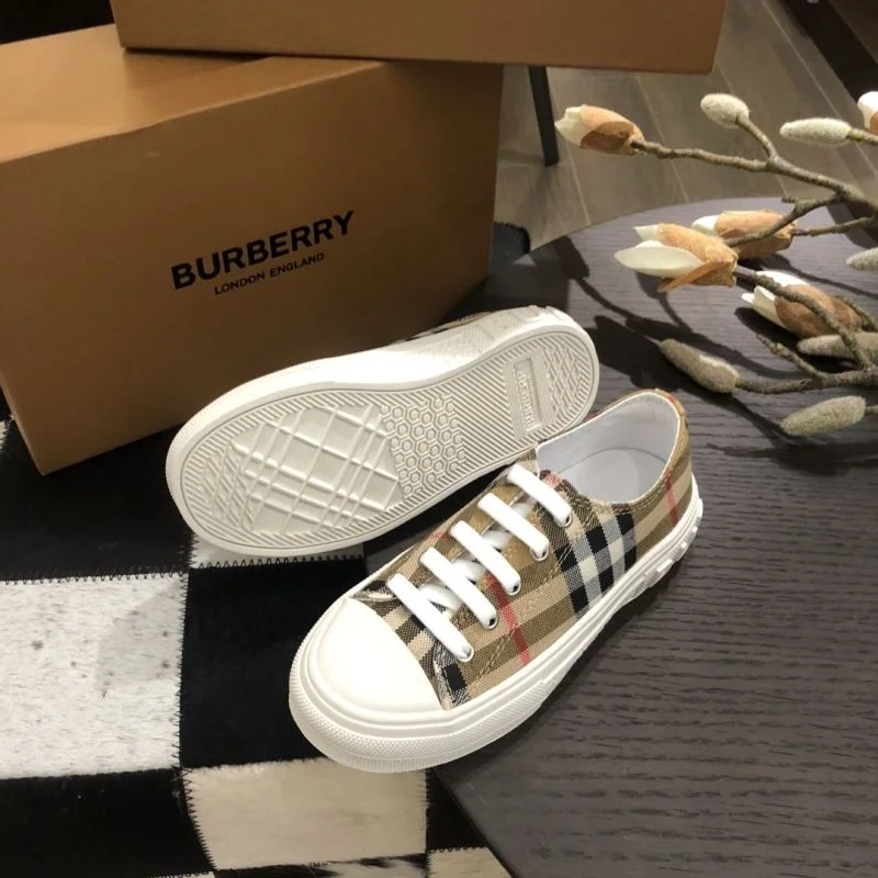 Resilient BURBERRY SHOES 29868