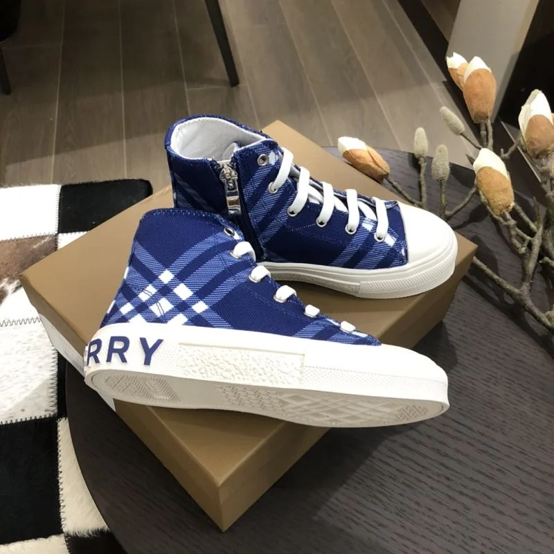 Snug BURBERRY SHOES 29878