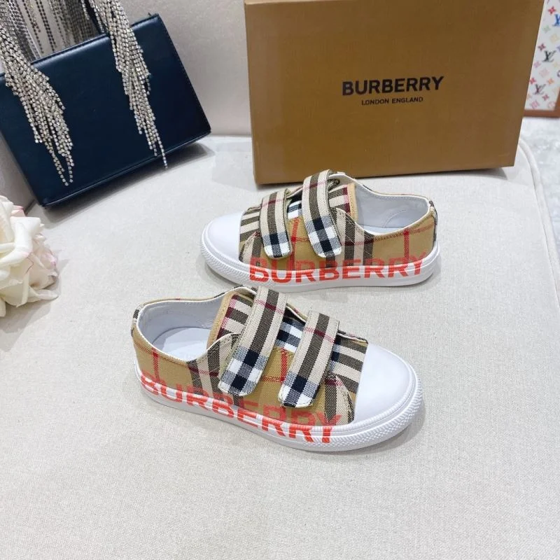 BURBERRY SHOES RelaxedFit 30303