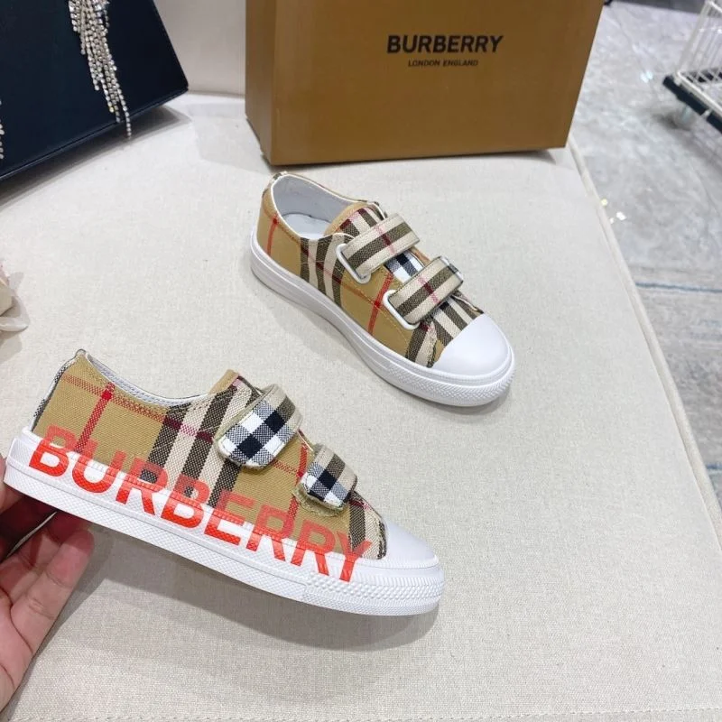 BURBERRY SHOES RelaxedFit 30303