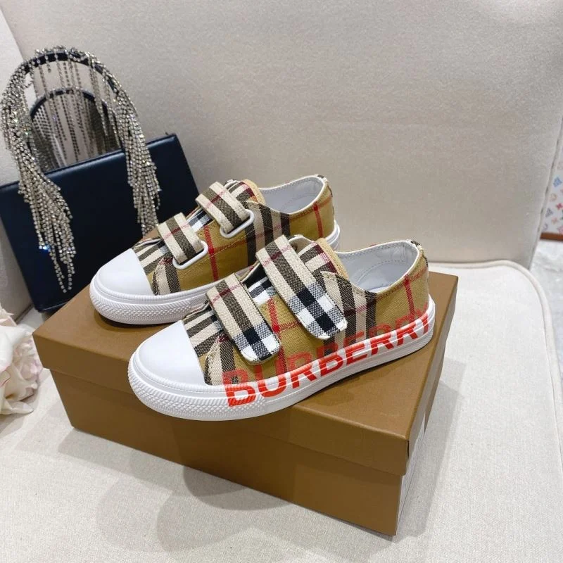BURBERRY SHOES RelaxedFit 30303