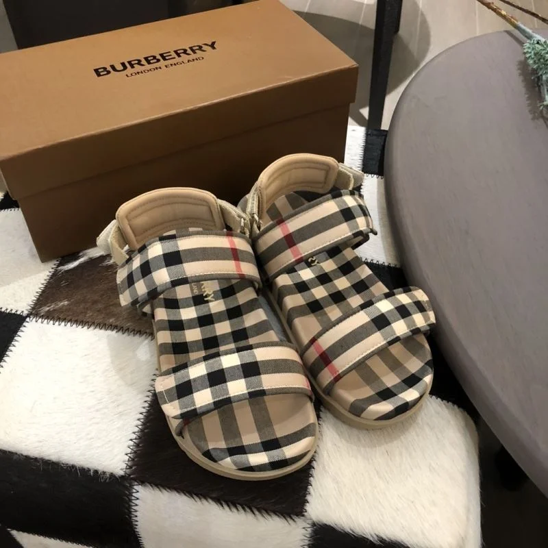 ZeroBulk BURBERRY SHOES 30300