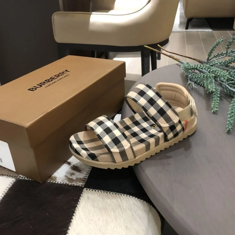 ZeroBulk BURBERRY SHOES 30300
