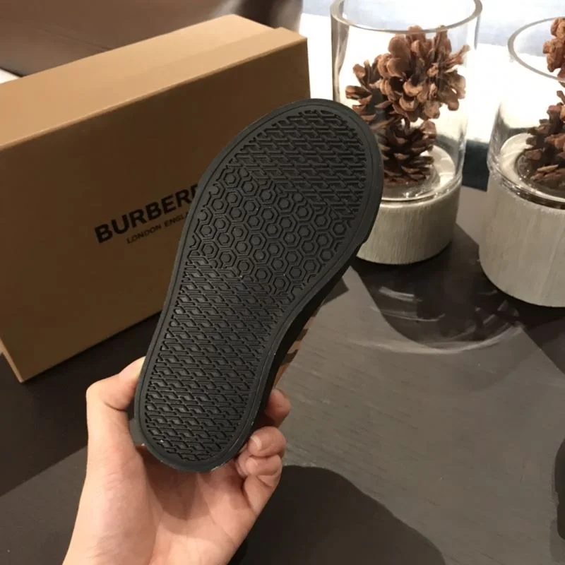 Unique BURBERRY SHOES 30298