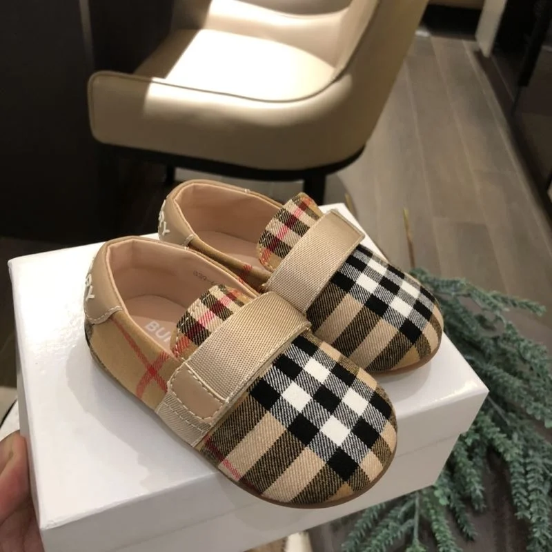 Durable BURBERRY SHOES 30281