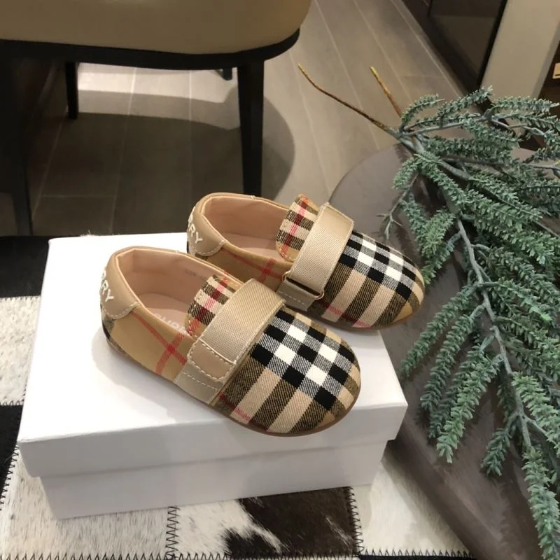 Durable BURBERRY SHOES 30281