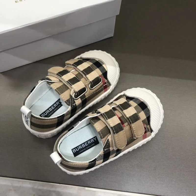 BURBERRY SHOES Practical 30284