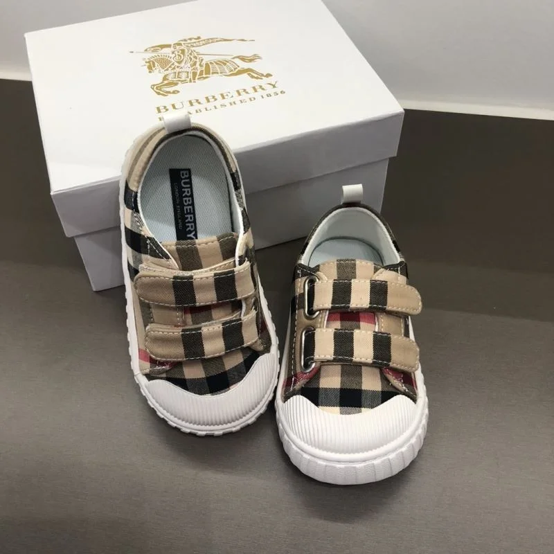 BURBERRY SHOES Practical 30284