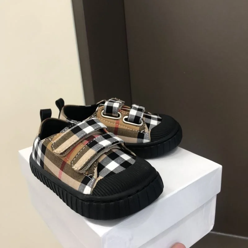 BURBERRY SHOES FlexibleFit 30274