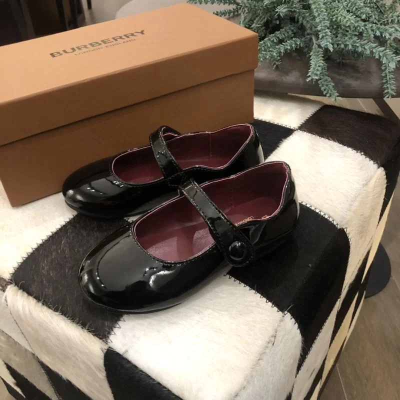 StreetReady BURBERRY SHOES 30295