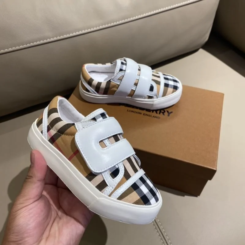 BURBERRY SHOES Sustainable 30093