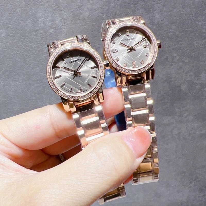 StreetReady BURBERRY Watches 178135
