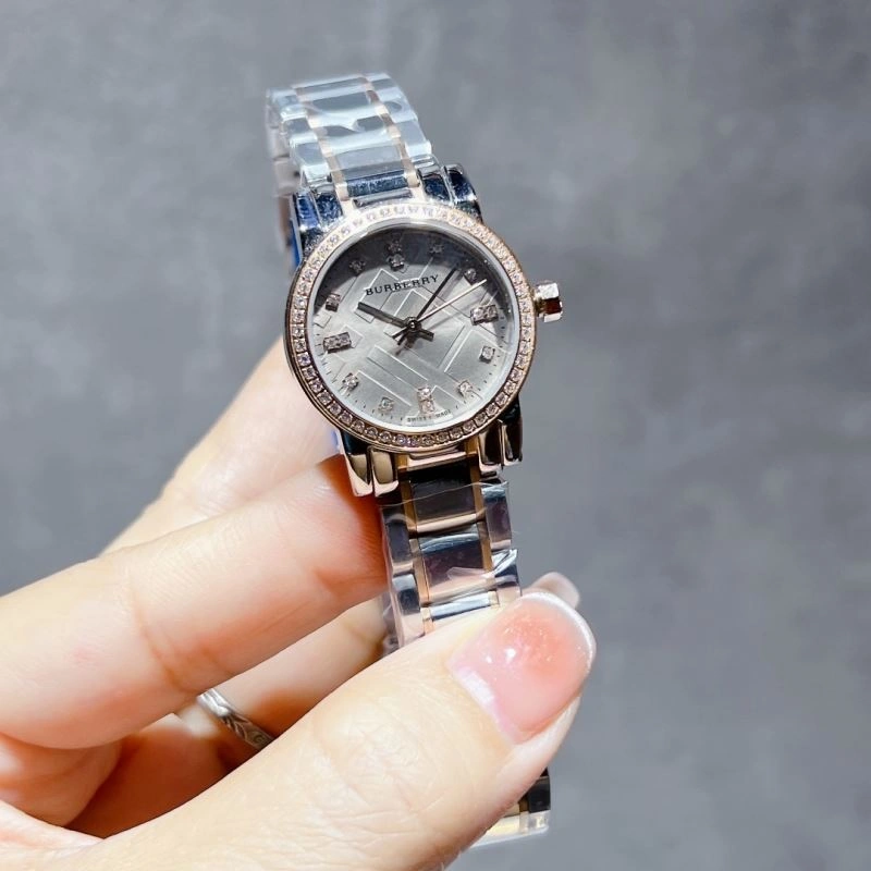 StreetReady BURBERRY Watches 178135