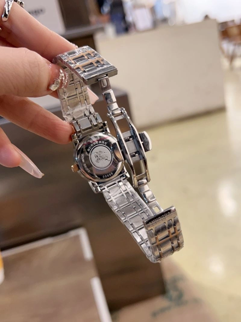 BURBERRY Watches QuickDry 178133