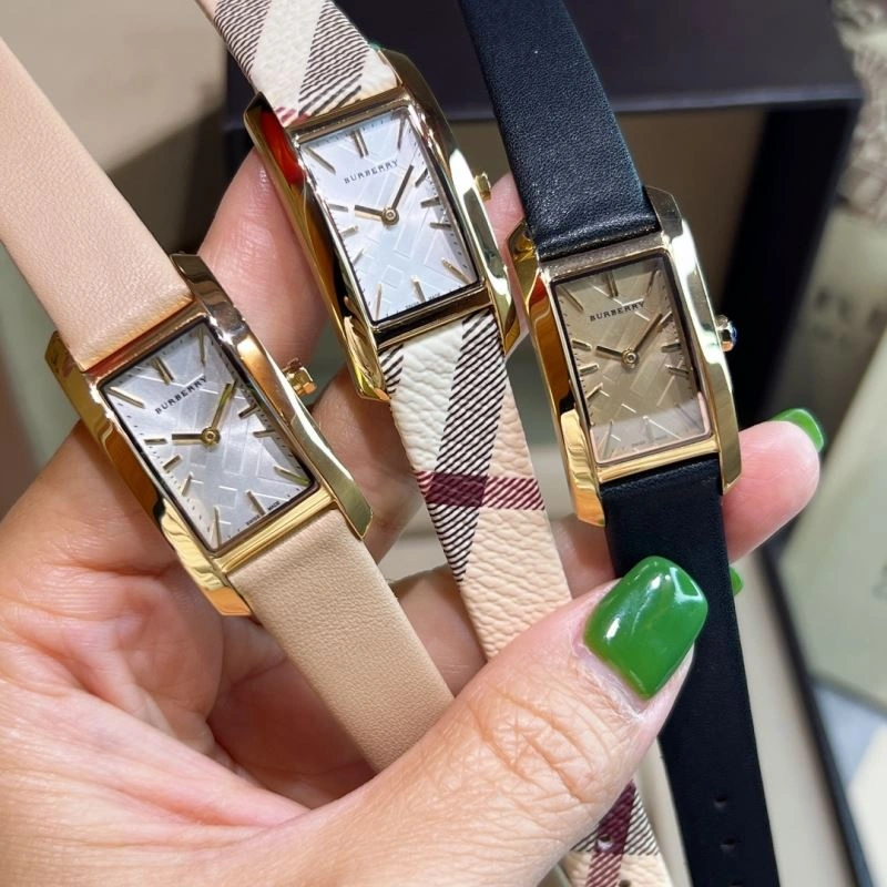 Attractive BURBERRY Watches 178124
