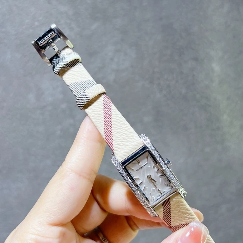 Minimalist BURBERRY Watches 178118
