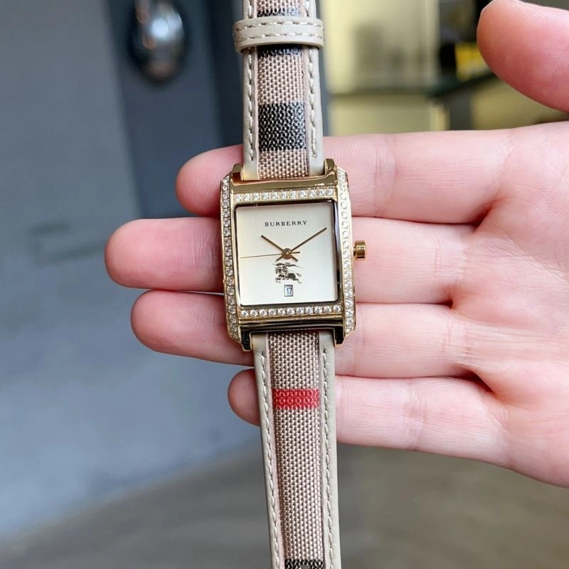 TimelessDesign BURBERRY Watches 178153