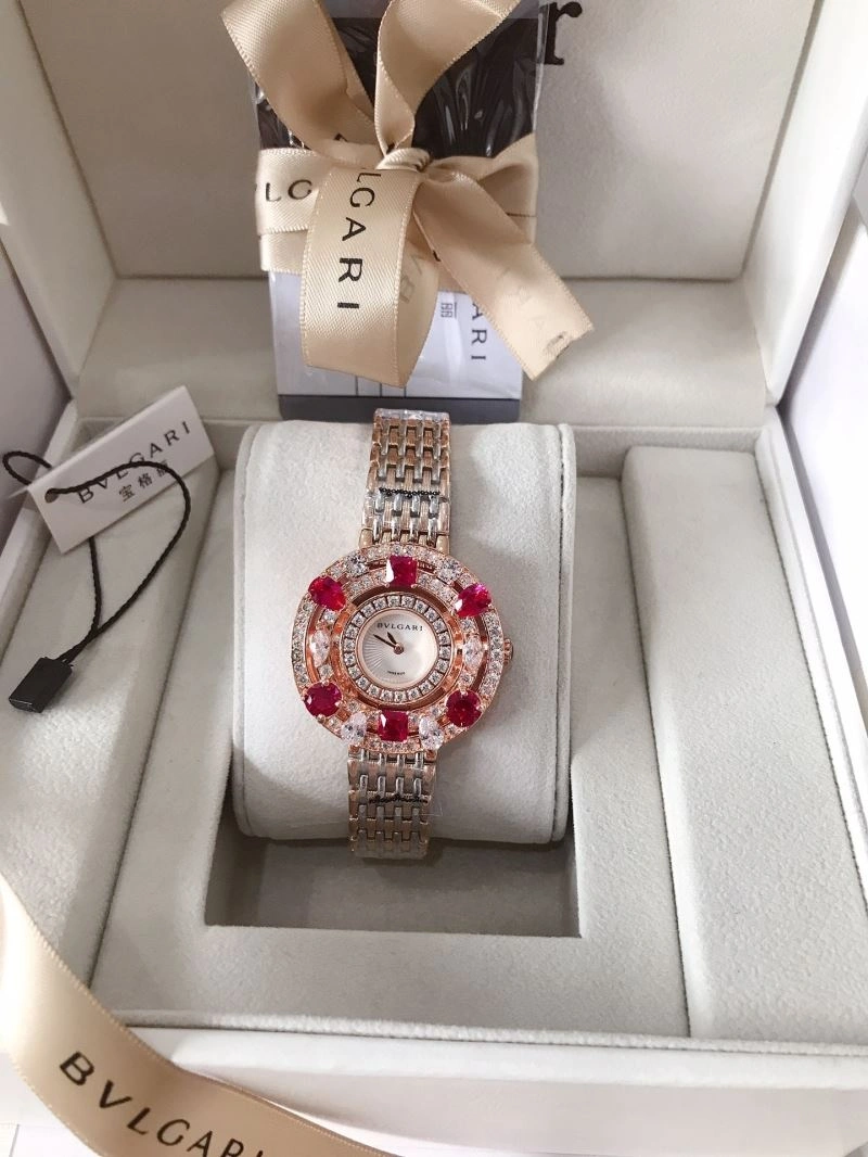 Versatile BVLGARI Watches 178374
