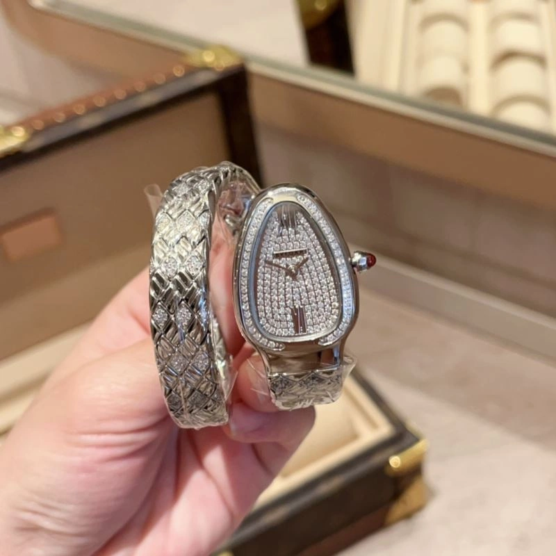 Sophisticated BVLGARI Watches 178216