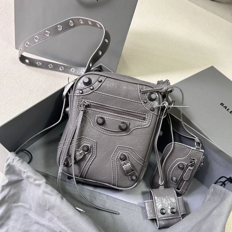 ZeroBulk Balencia Le Cagole Motorcycle Phone Bag - Gray Oily Wax Cowhide 78801