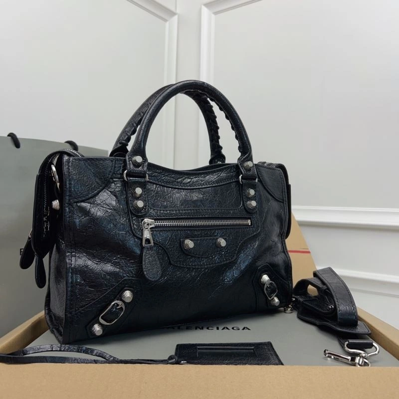 Balenciaga   Gold City Cracked Lambskin Bag with Pineapple Studs Vibrant 78368