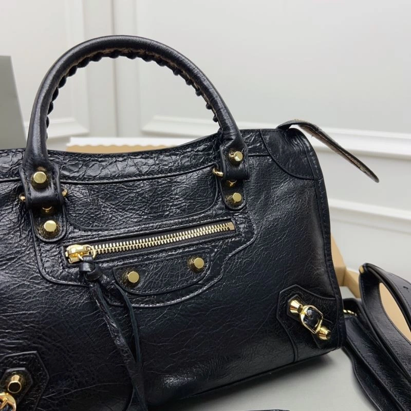 Balenciaga   Gold City S D.Pink Cracked Leather Bag - Italian Luxury Popular 78336