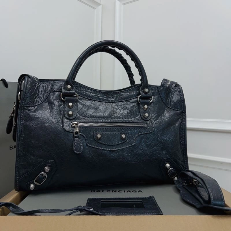 Neat Balenciaga   Cracked Lambskin Tote with Pineapple Silver Stud 78352