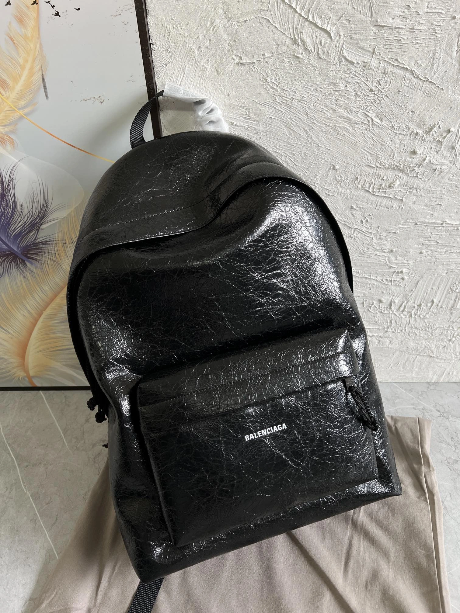 Balenciaga 18SS Calfskin Plain Backpack -  Travel Essential ModernLook 61060