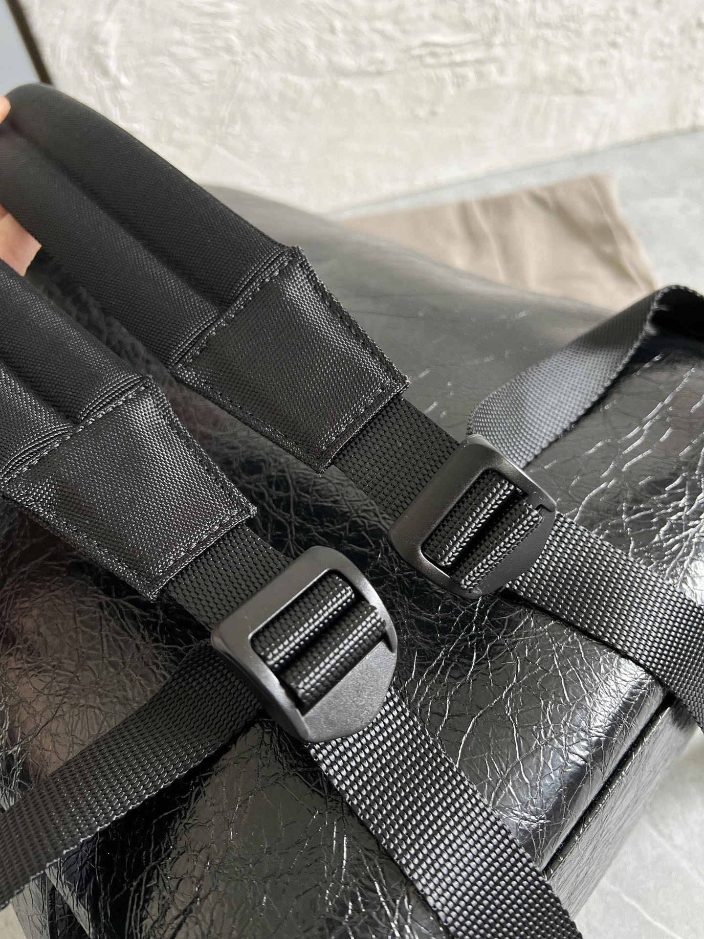 Balenciaga 18SS Calfskin Plain Backpack -  Travel Essential ModernLook 61060