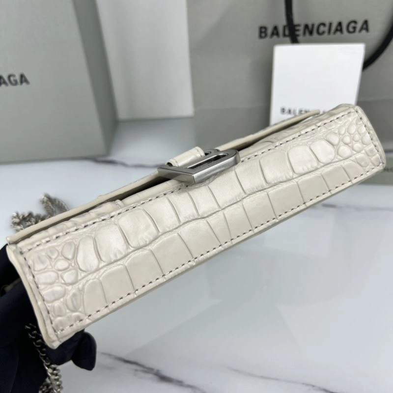 Balenciaga 19cm Hourglass Chain Crossbody Bag with B-Shaped Pull Tab ComfortFit 78643