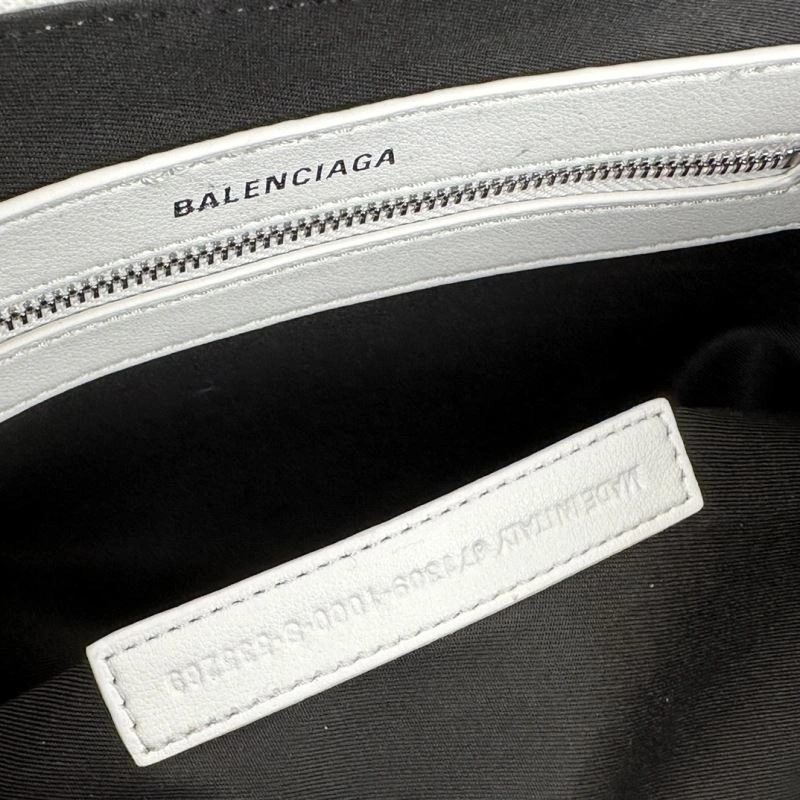 Premium Balenciaga 2023 Calfskin Adjustable Underarm Bag - Model 78590