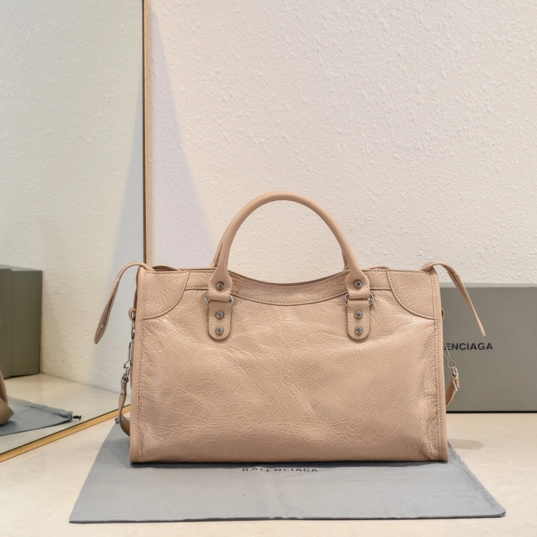 Elegant Balenciaga 2024 Lie City Leather Motorcycle Bag 61033