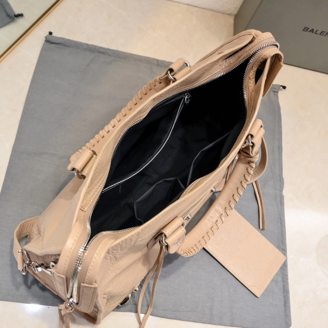 Elegant Balenciaga 2024 Lie City Leather Motorcycle Bag 61033