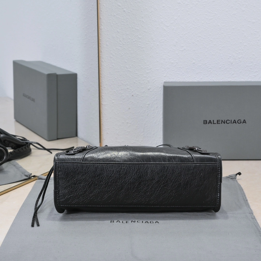 WellDesigned Balenciaga 2024 Lie City Motorcycle Bag - Retro  Reimagined 61053