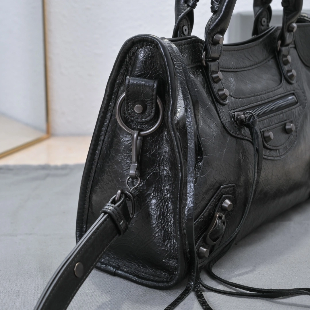 WellDesigned Balenciaga 2024 Lie City Motorcycle Bag - Retro  Reimagined 61053